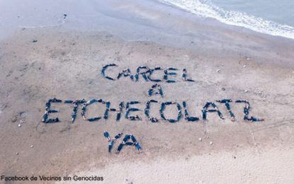 Los vecinos le ponen el cuerpo: “Cárcel a Etchecolatz ya”