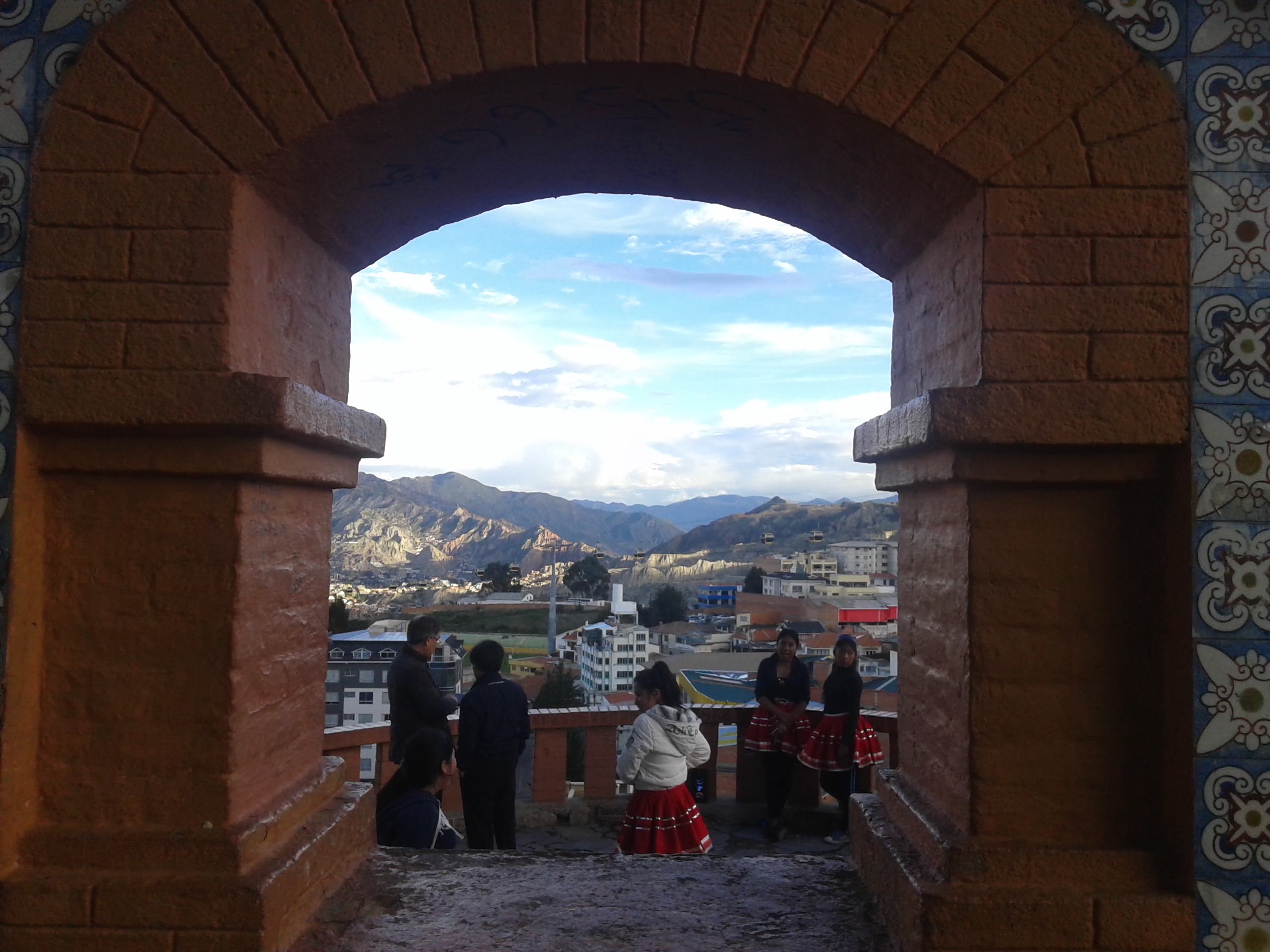 Bolivia Construcciones: I – Fuegos