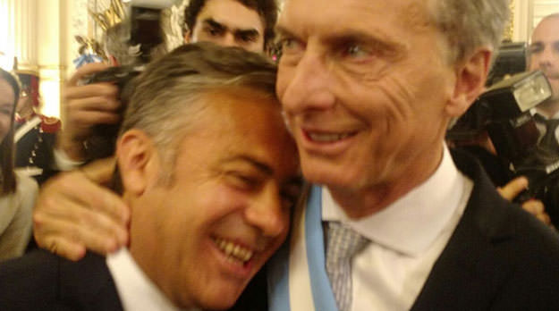 Cornejo entre los gobernadores sumisos al macrismo