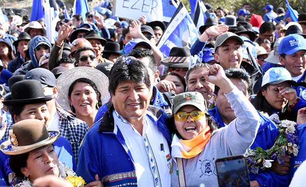 Bolivia amplía el horizonte democrático y la autodeterminación del pueblo