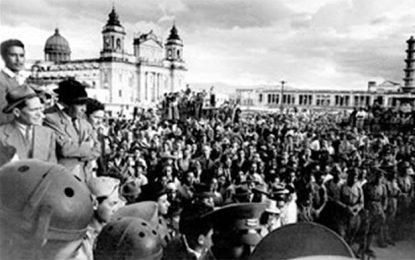 75 años de la revolución de octubre de 1944