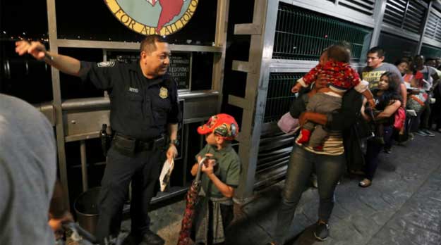 Presidente Trump la emprende contra los niños