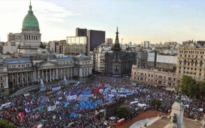 Los Derechos humanos y el derecho a la libertad de expresión e información