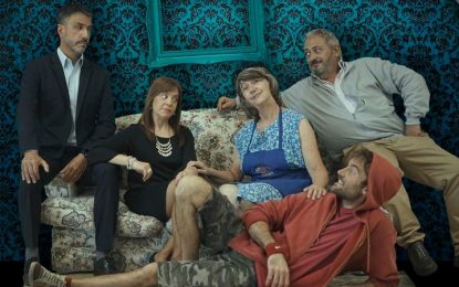 El loco y la camisa: una obra de teatro para ver varias veces