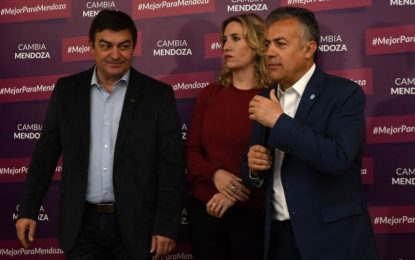 Cornejo fue increpado por los contratistas y sacó lo peor de sí
